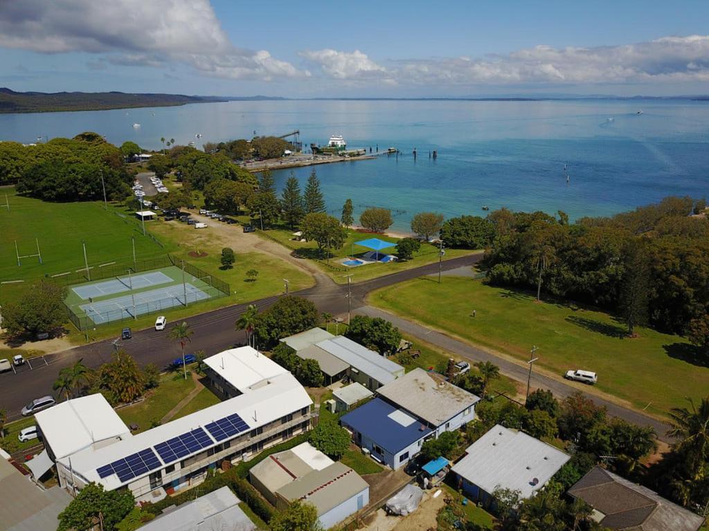 Minjerribah Accommodation Standalone Unit Dunwich Exterior photo